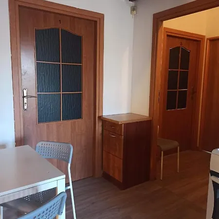 Hotel-hostel Saska Hostel Varşova