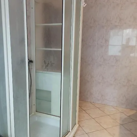 Hotel-hostel Saska ホステル *