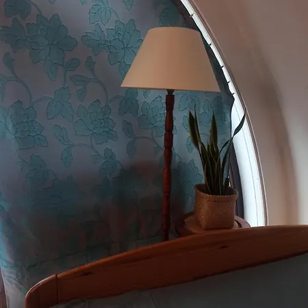 Hotel-hostel Saska ワルシャワ